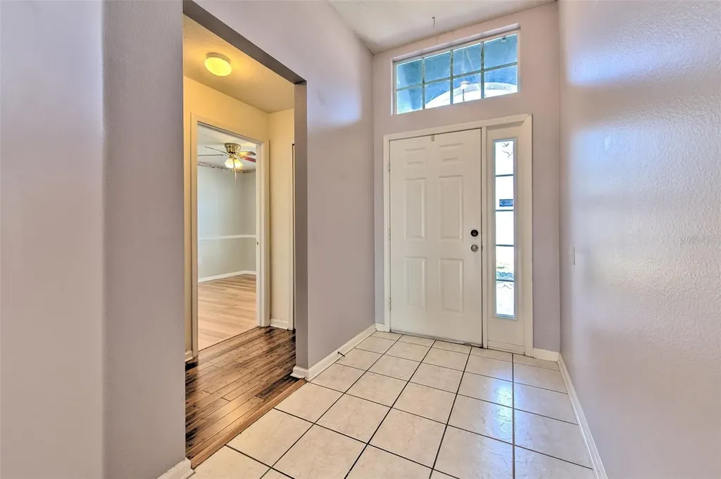 2703 Breakwater Court Brandon FL 33511