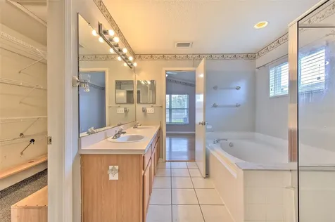 2703 Breakwater Court Brandon FL 33511