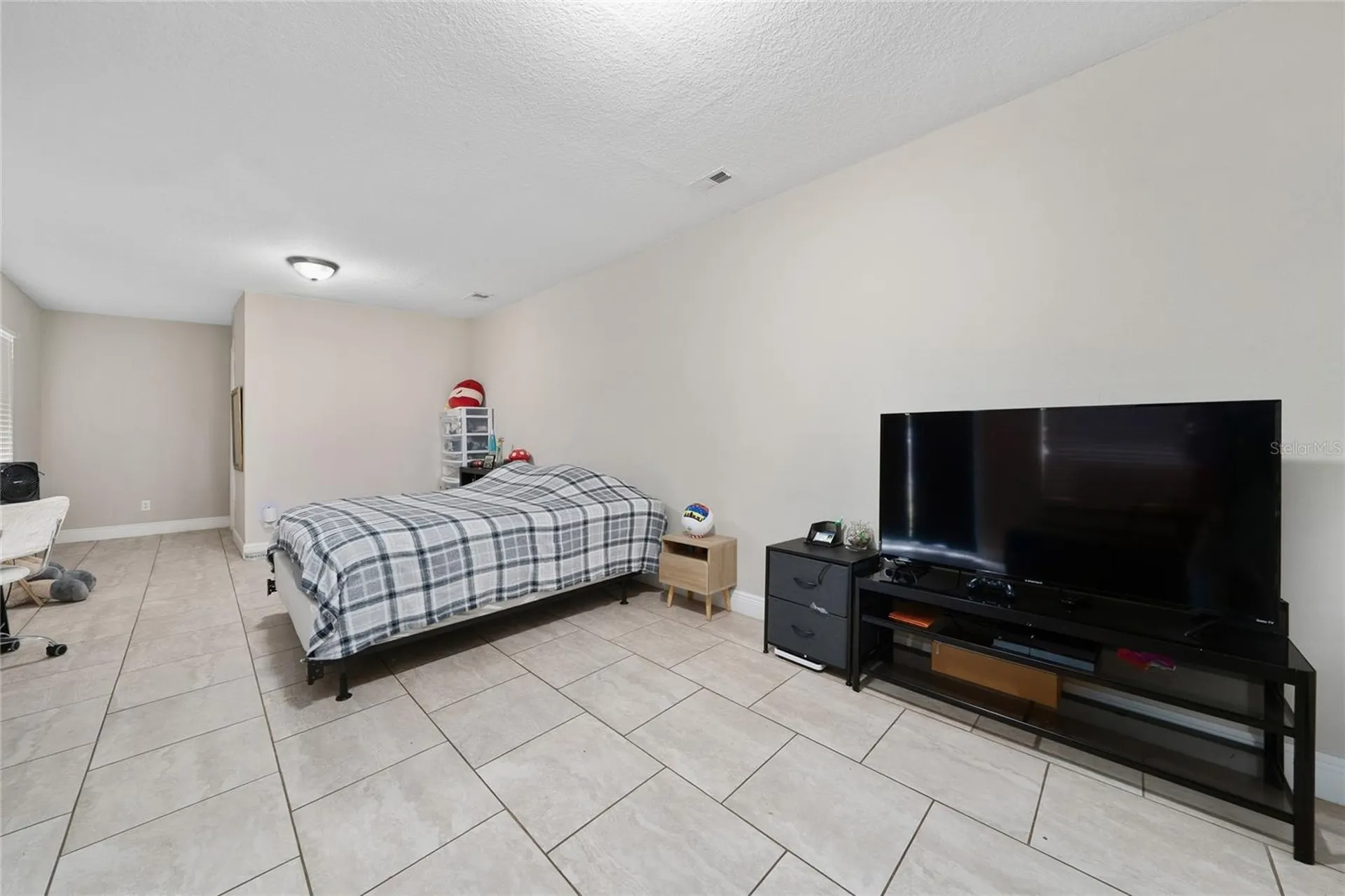12131 Agana Street Orlando FL 32837