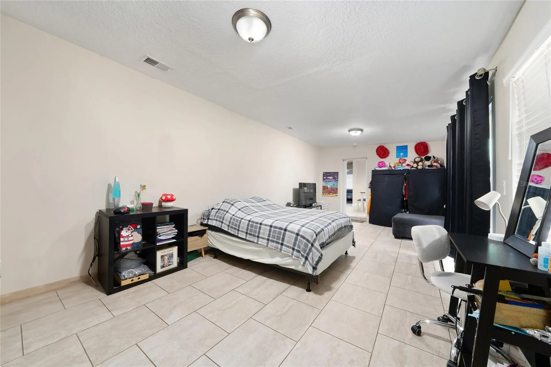 12131 Agana Street Orlando FL 32837
