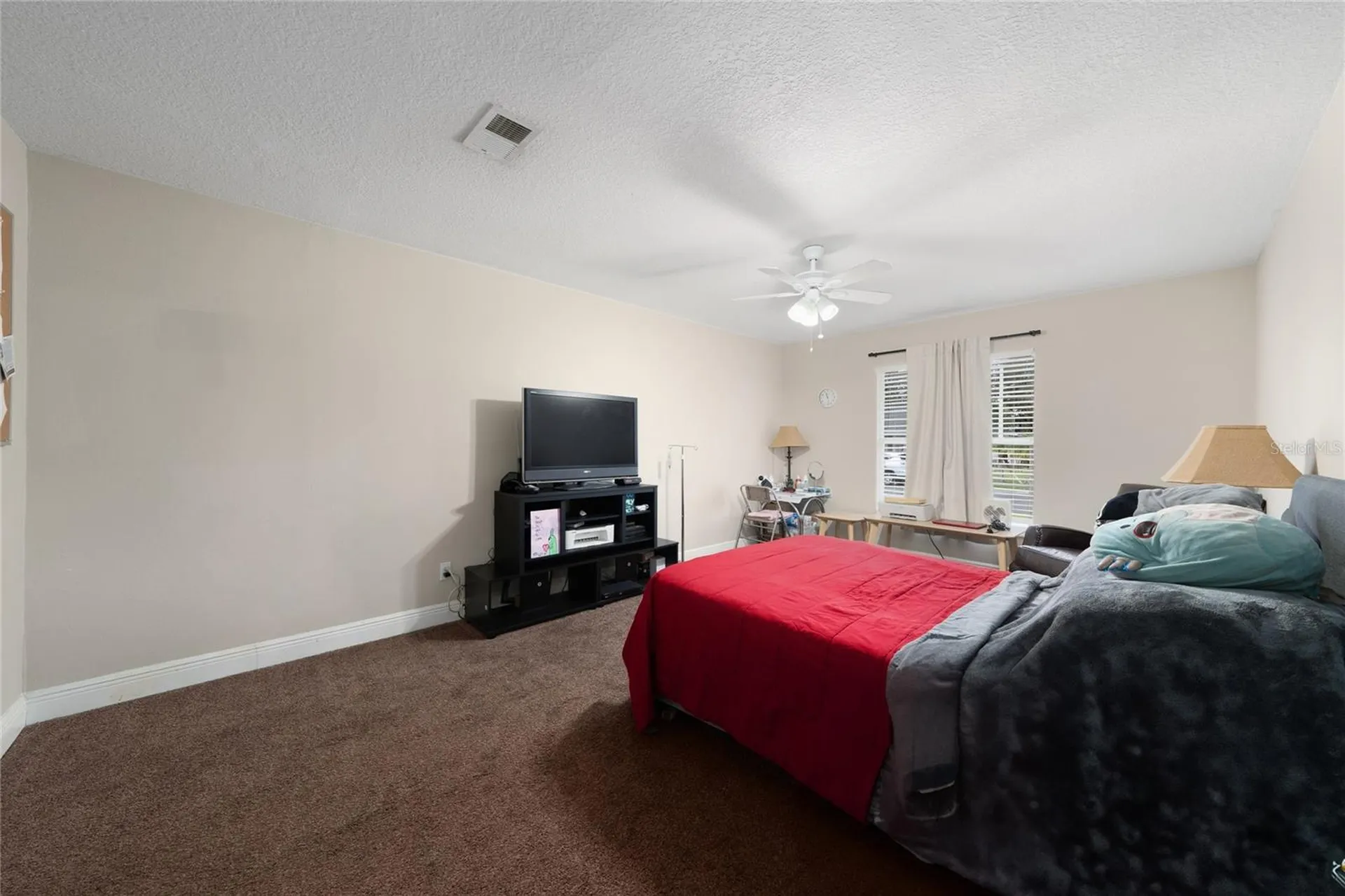 12131 Agana Street Orlando FL 32837