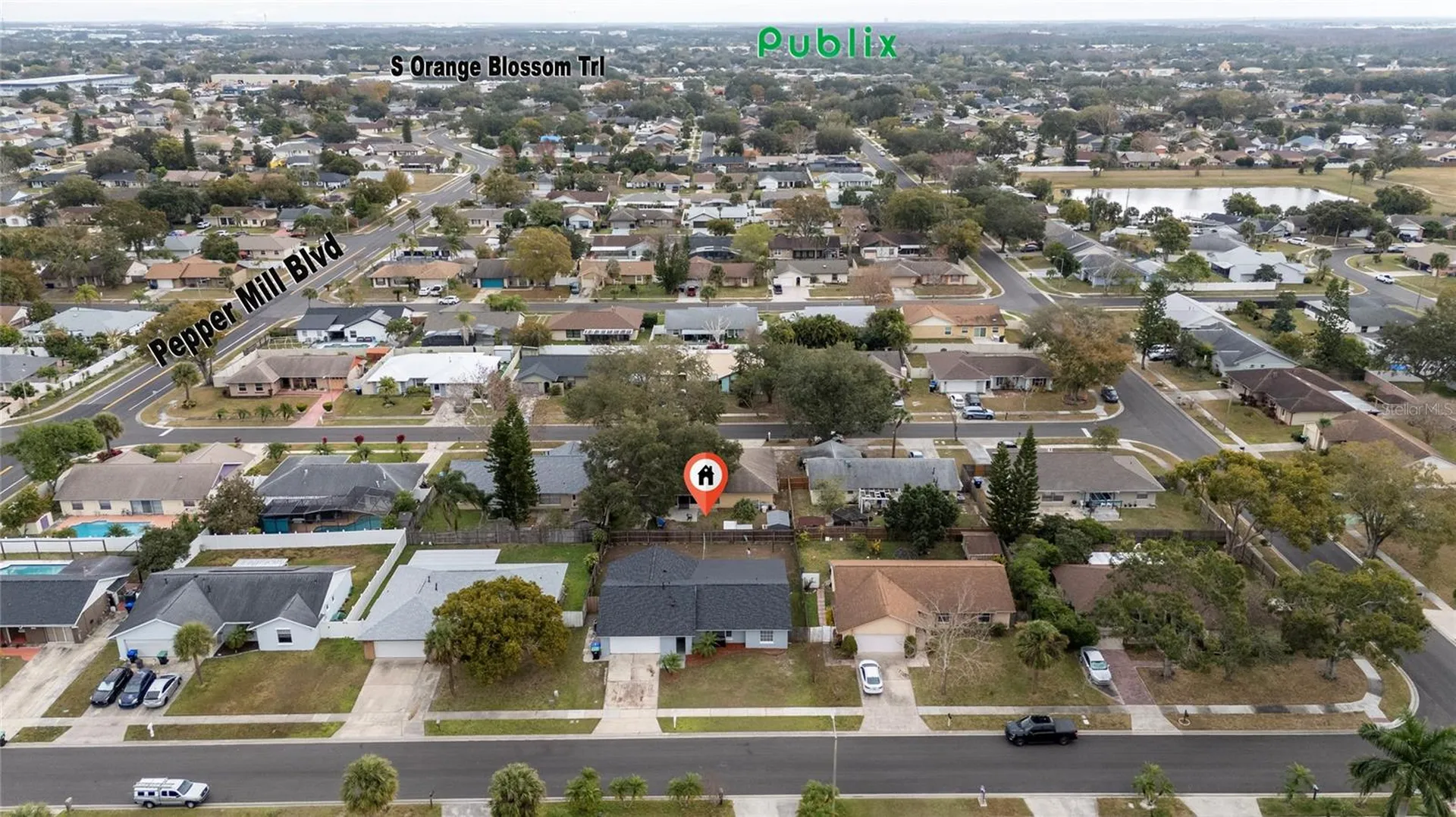 12131 Agana Street Orlando FL 32837