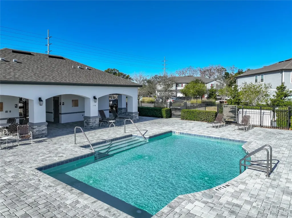 381 Smugglers Way Apopka FL 32712