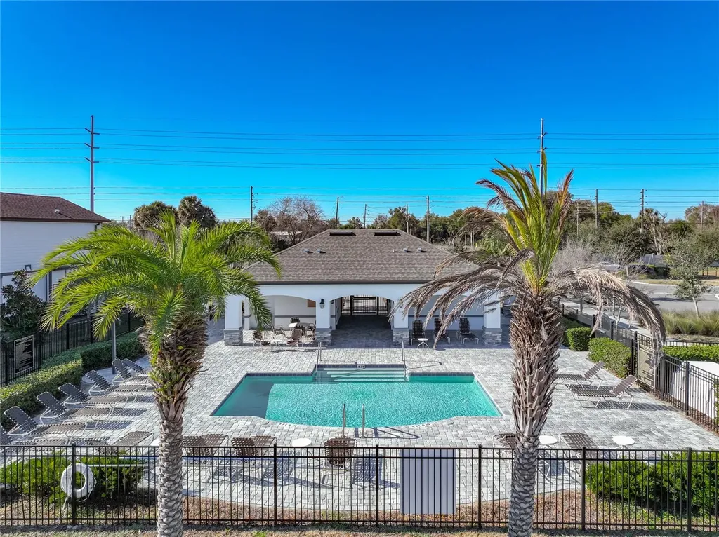 381 Smugglers Way Apopka FL 32712