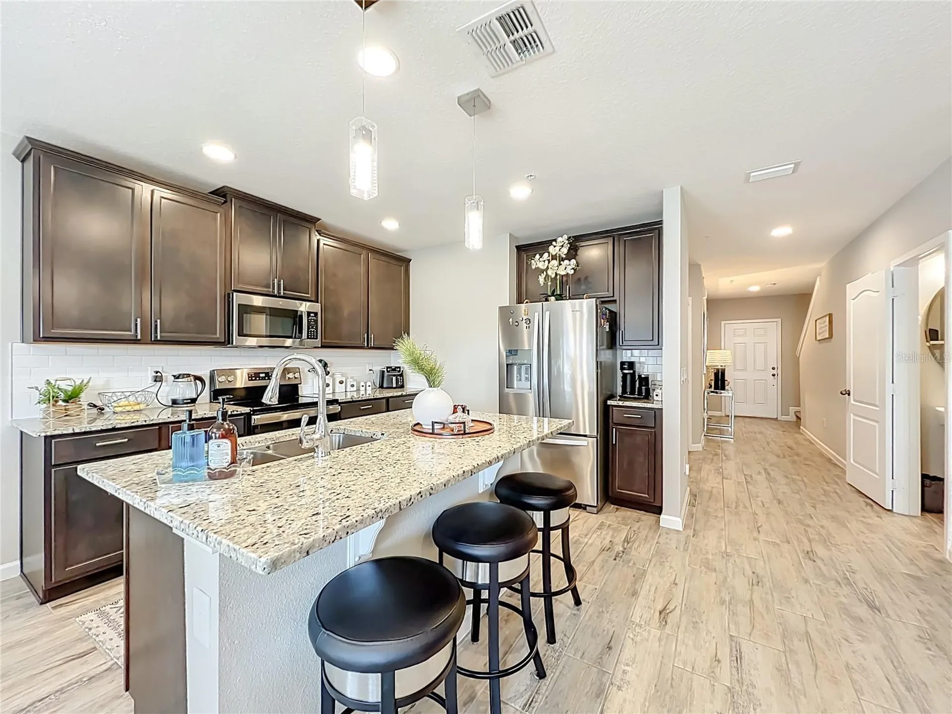 381 Smugglers Way Apopka FL 32712