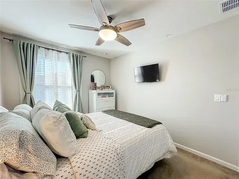 381 Smugglers Way Apopka FL 32712