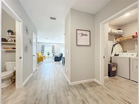 381 Smugglers Way Apopka FL 32712