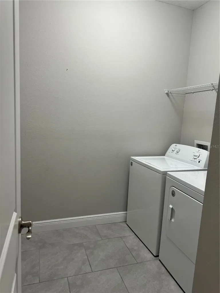 1315 Yorkshire Court Davenport FL 33896
