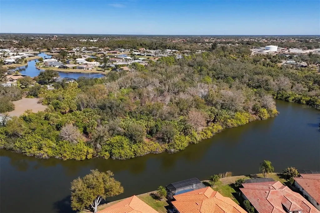 E Sklar Drive Venice FL 34293