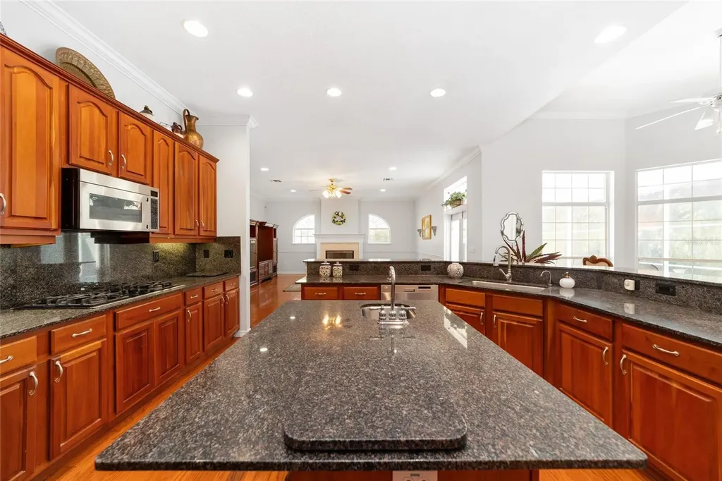 1899 SE 91st Place Ocala FL 34480