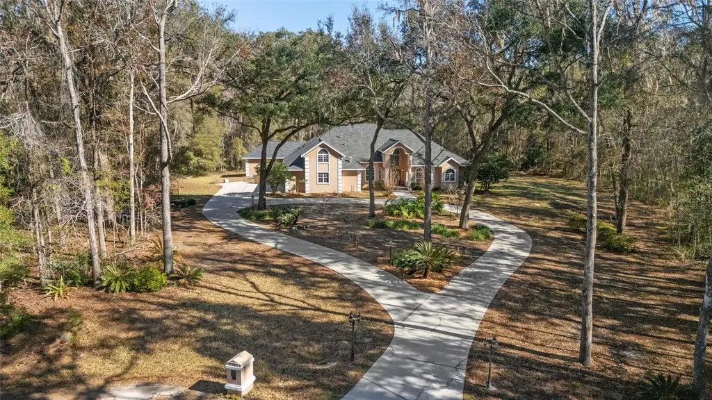 1899 SE 91st Place Ocala FL 34480