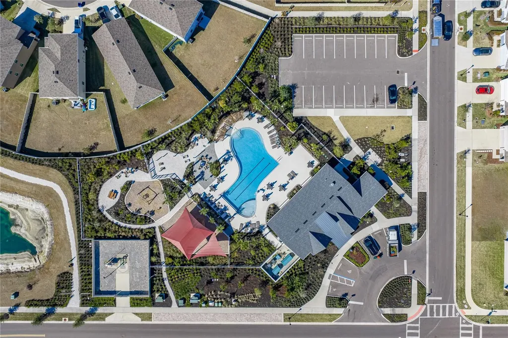 2741 Gardiner Lane Zephyrhills FL 33541