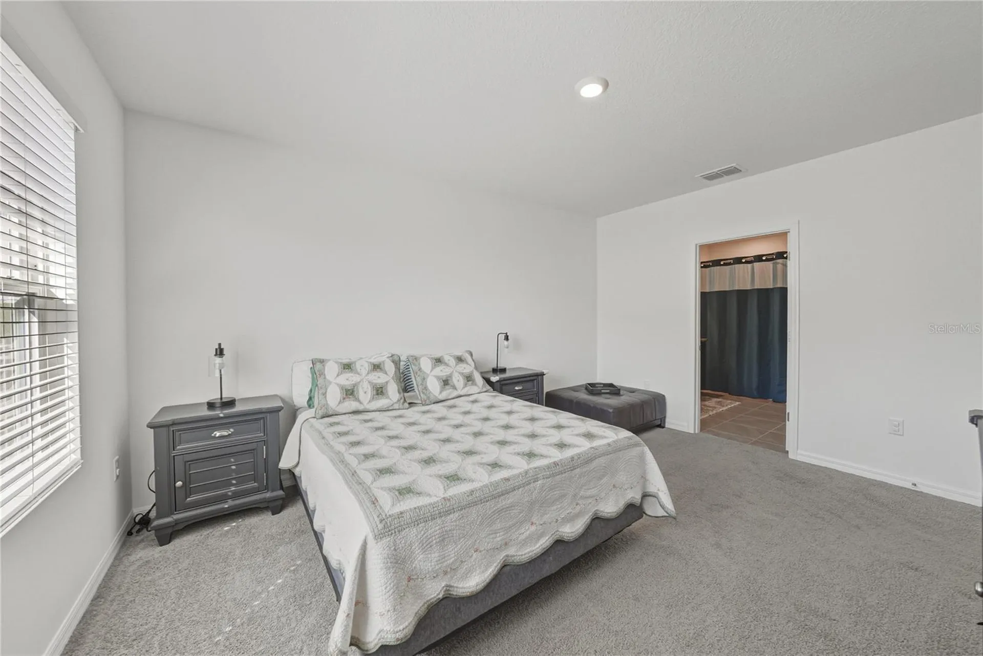 2741 Gardiner Lane Zephyrhills FL 33541