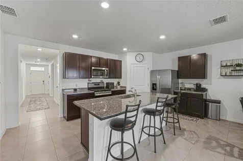 2741 Gardiner Lane Zephyrhills FL 33541