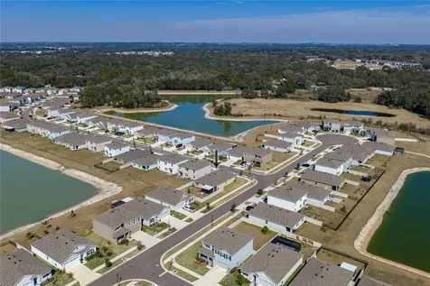 2741 Gardiner Lane Zephyrhills FL 33541
