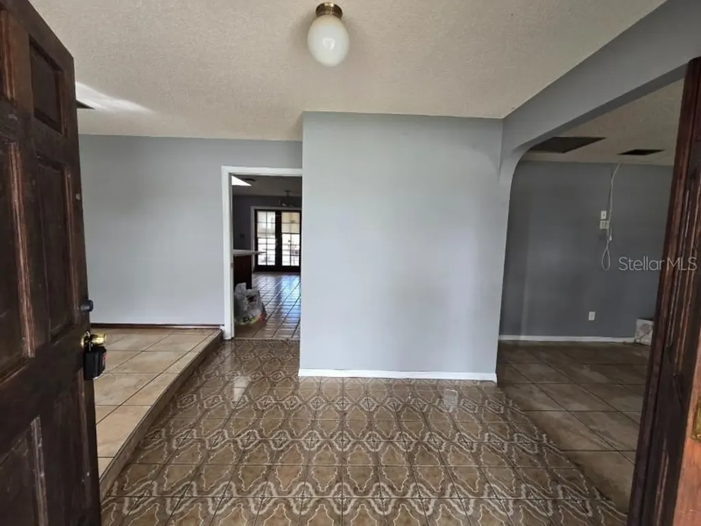 399 NE Pepper Street Palm Bay FL 32907