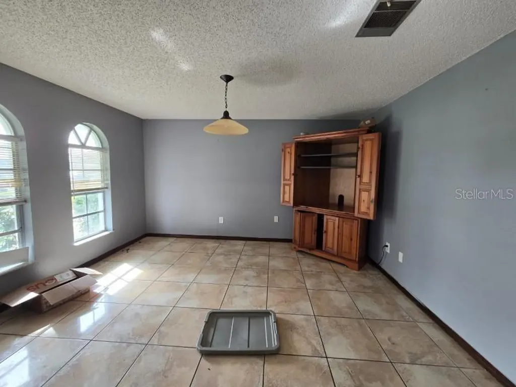 399 NE Pepper Street Palm Bay FL 32907