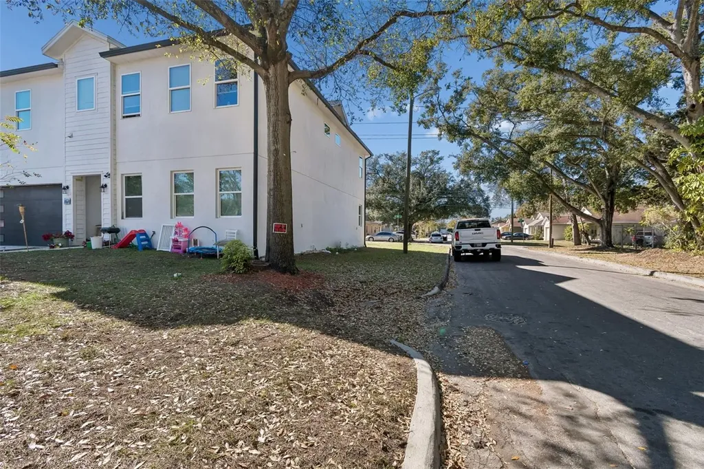 2801 E 19th Avenue Tampa FL 33605