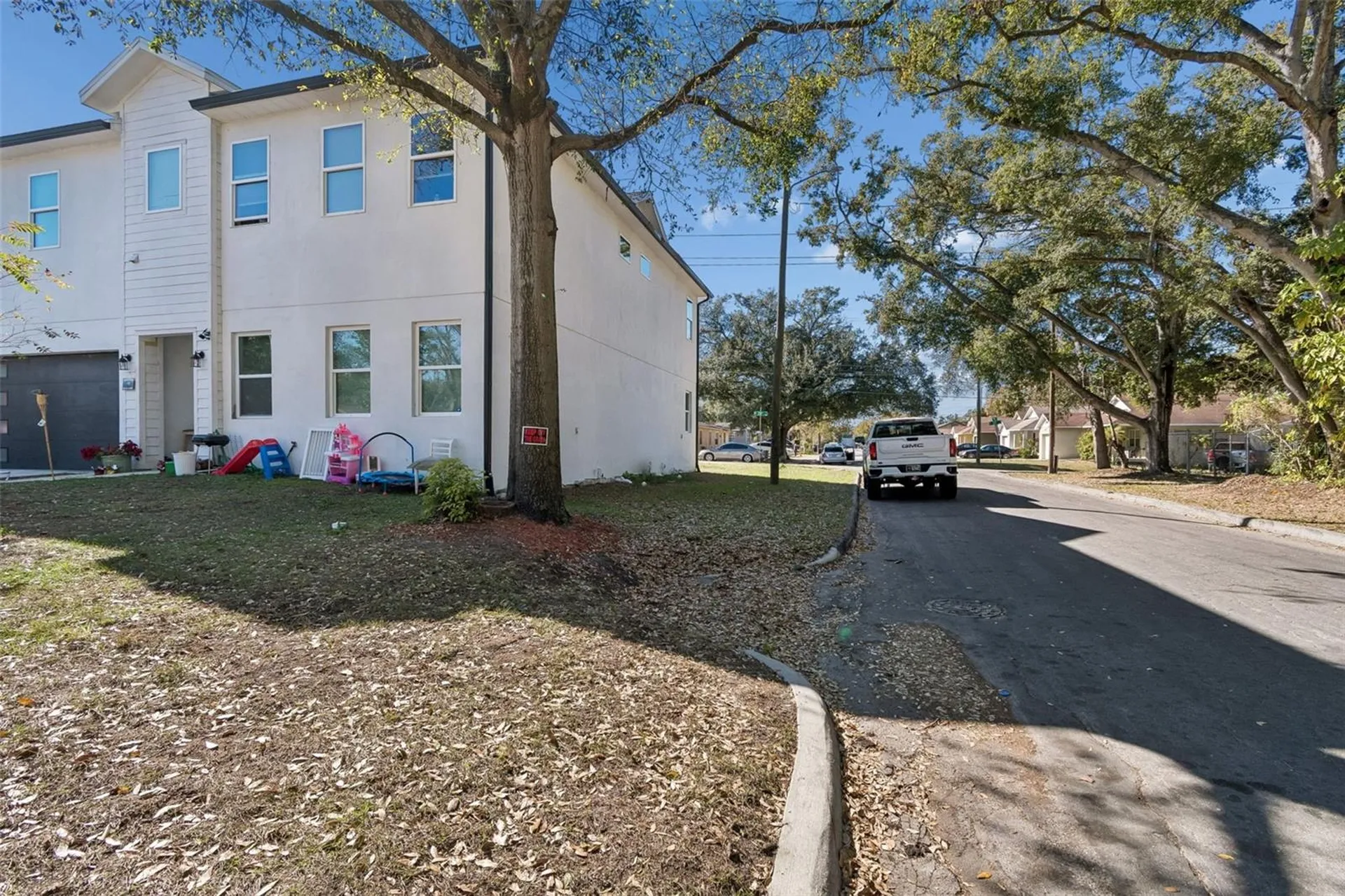 2801 E 19th Avenue Tampa FL 33605