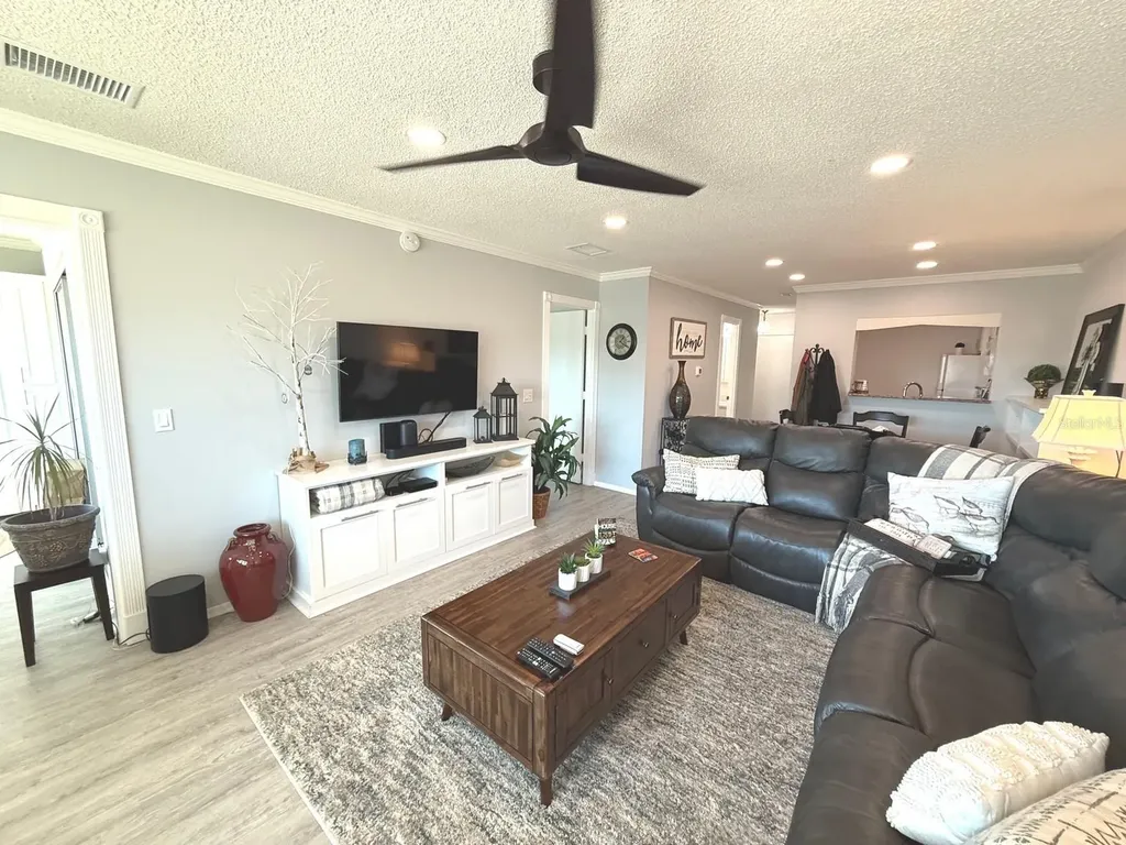 100 Bluff View Drive Belleair Bluffs FL 33770