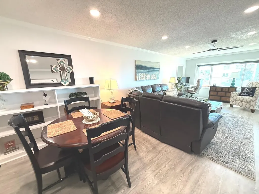 100 Bluff View Drive Belleair Bluffs FL 33770