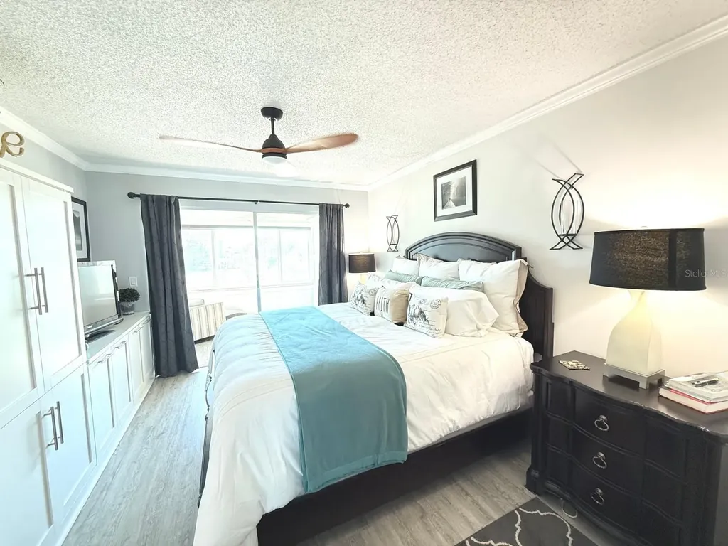100 Bluff View Drive Belleair Bluffs FL 33770