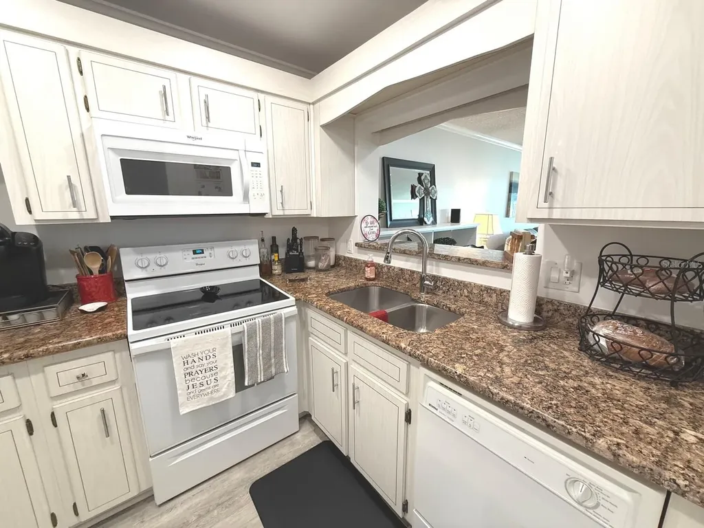 100 Bluff View Drive Belleair Bluffs FL 33770