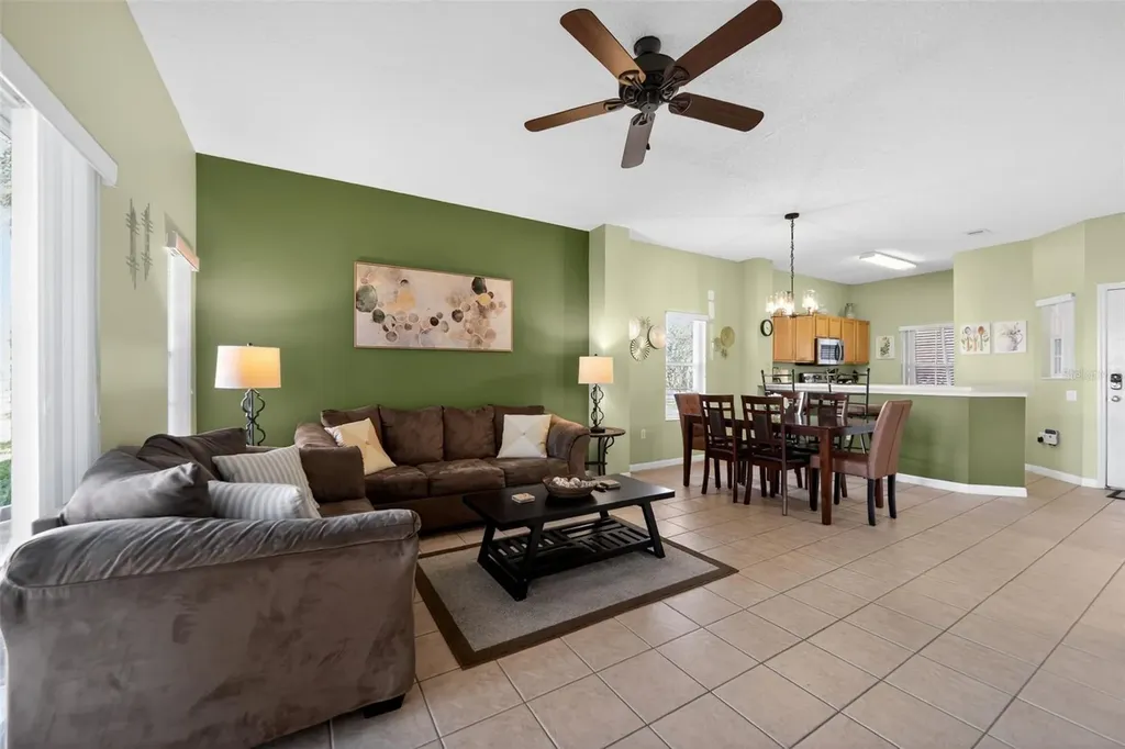 8538 Crystal Cove Loop Kissimmee FL 34747