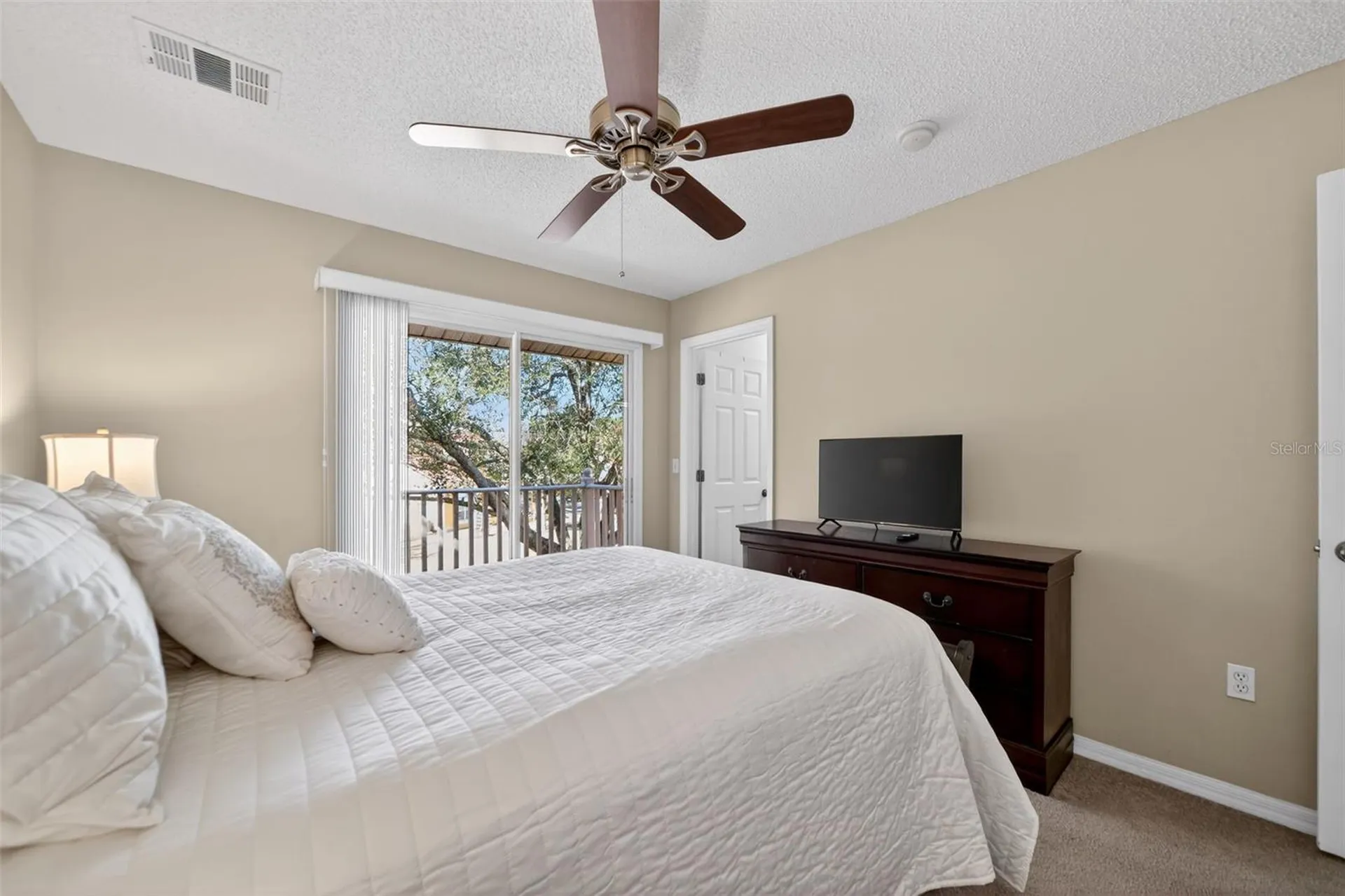8538 Crystal Cove Loop Kissimmee FL 34747