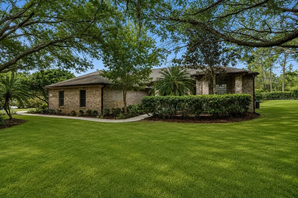 881 S Belfast Place Chuluota FL 32766