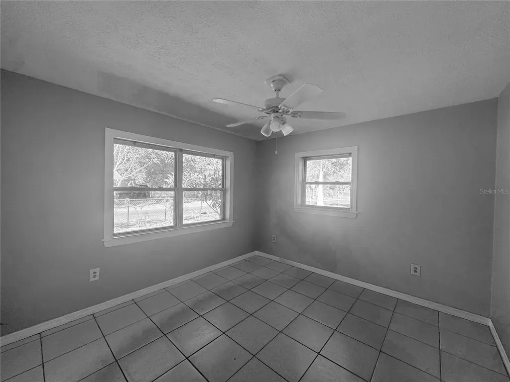 2802 5th Street E Bradenton FL 34208