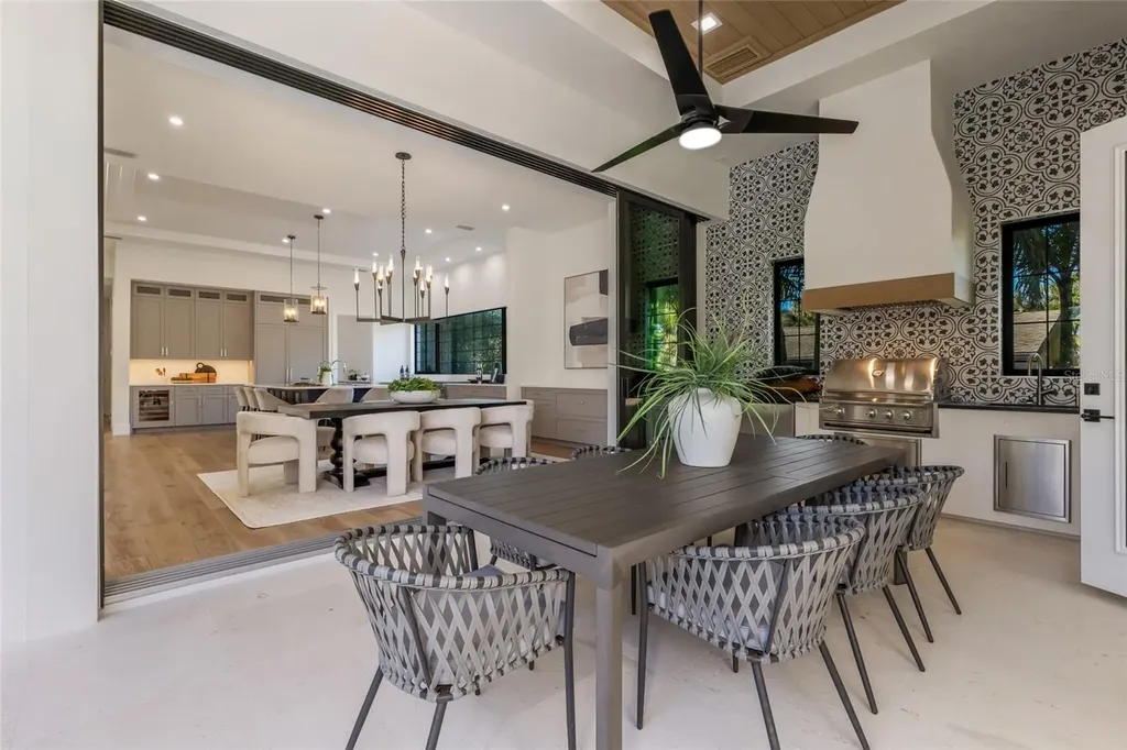 329 Bird Key Drive Sarasota FL 34236