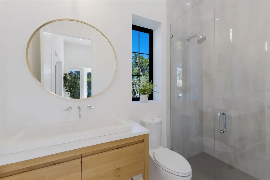 329 Bird Key Drive Sarasota FL 34236