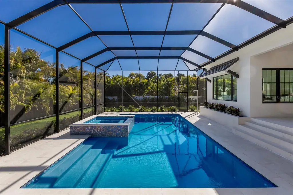 329 Bird Key Drive Sarasota FL 34236
