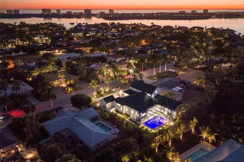 329 Bird Key Drive Sarasota FL 34236