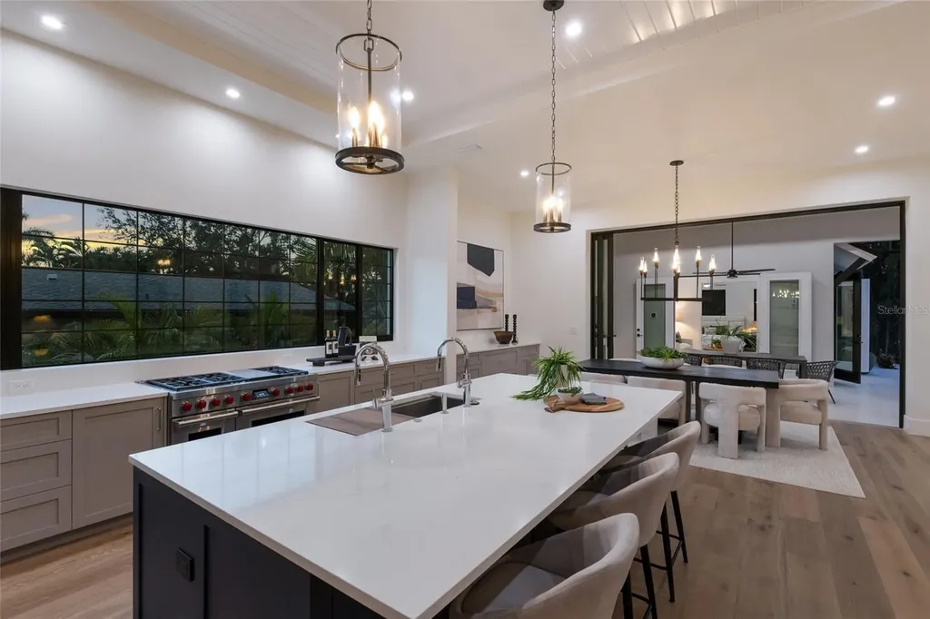 329 Bird Key Drive Sarasota FL 34236