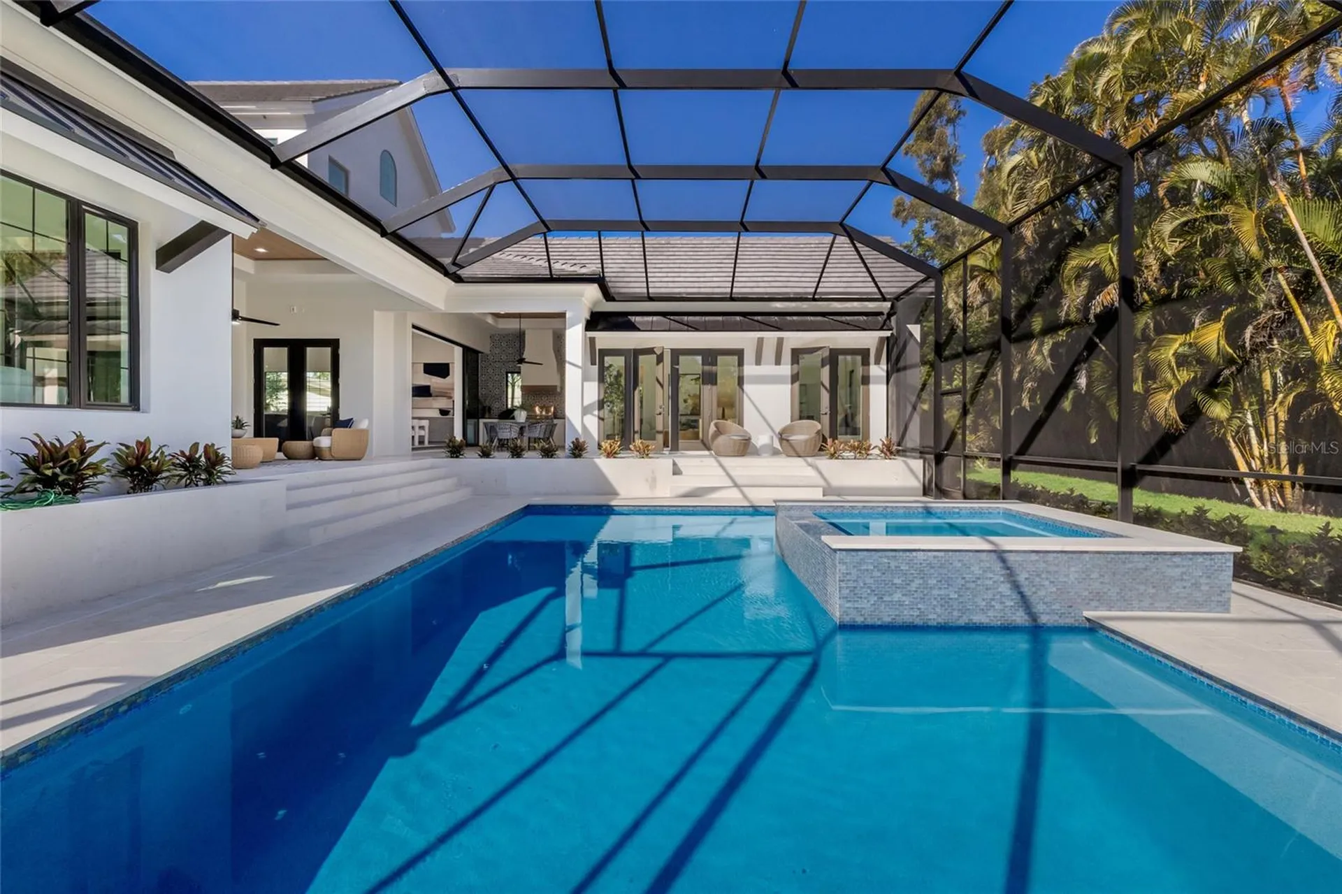 329 Bird Key Drive Sarasota FL 34236