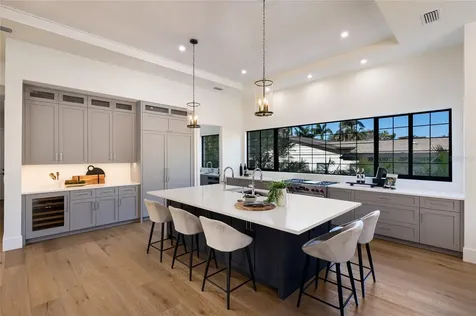 329 Bird Key Drive Sarasota FL 34236