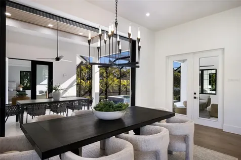 329 Bird Key Drive Sarasota FL 34236