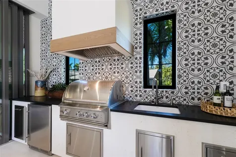 329 Bird Key Drive Sarasota FL 34236