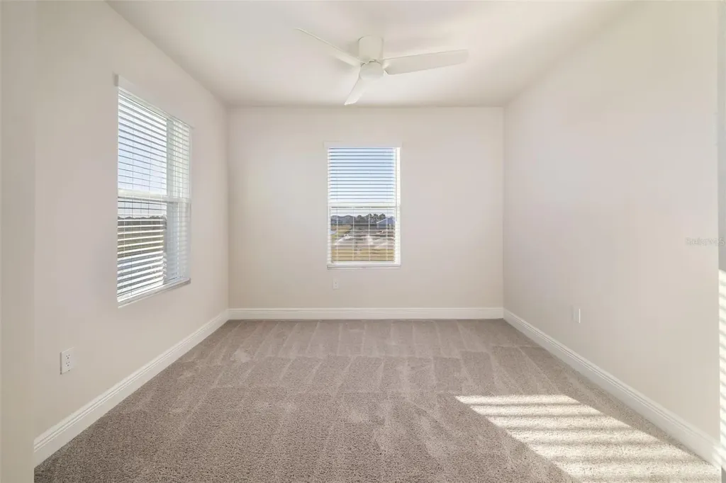 18320 Thistleberry Place Bradenton FL 34211