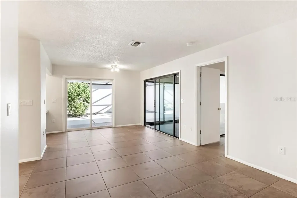 3820 Glen Oaks Manor Drive Sarasota FL 34232