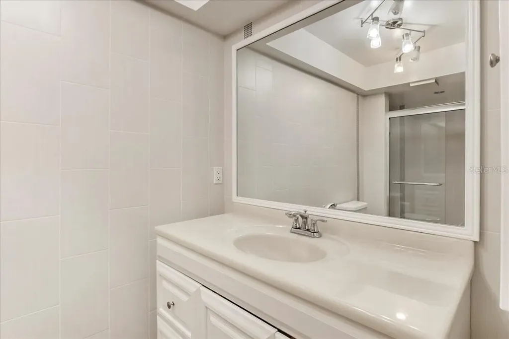 3820 Glen Oaks Manor Drive Sarasota FL 34232
