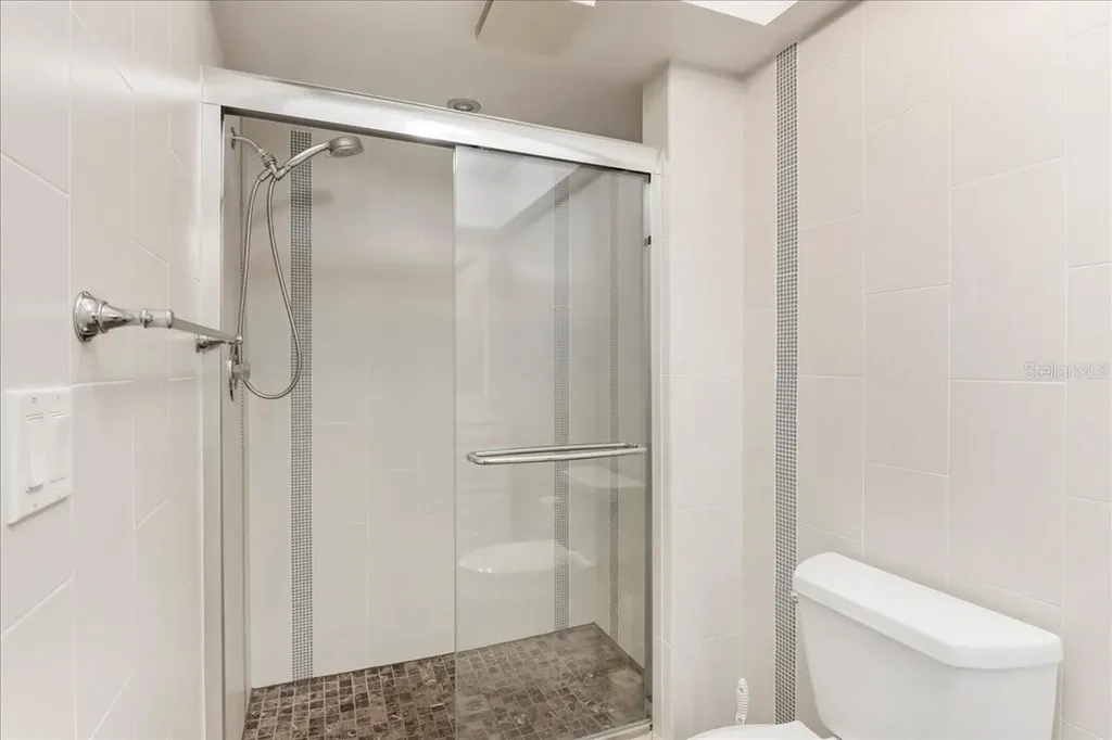 3820 Glen Oaks Manor Drive Sarasota FL 34232