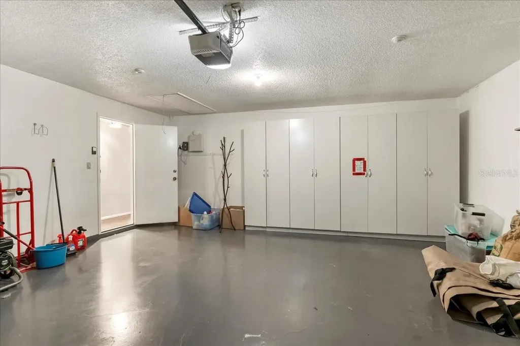 3820 Glen Oaks Manor Drive Sarasota FL 34232