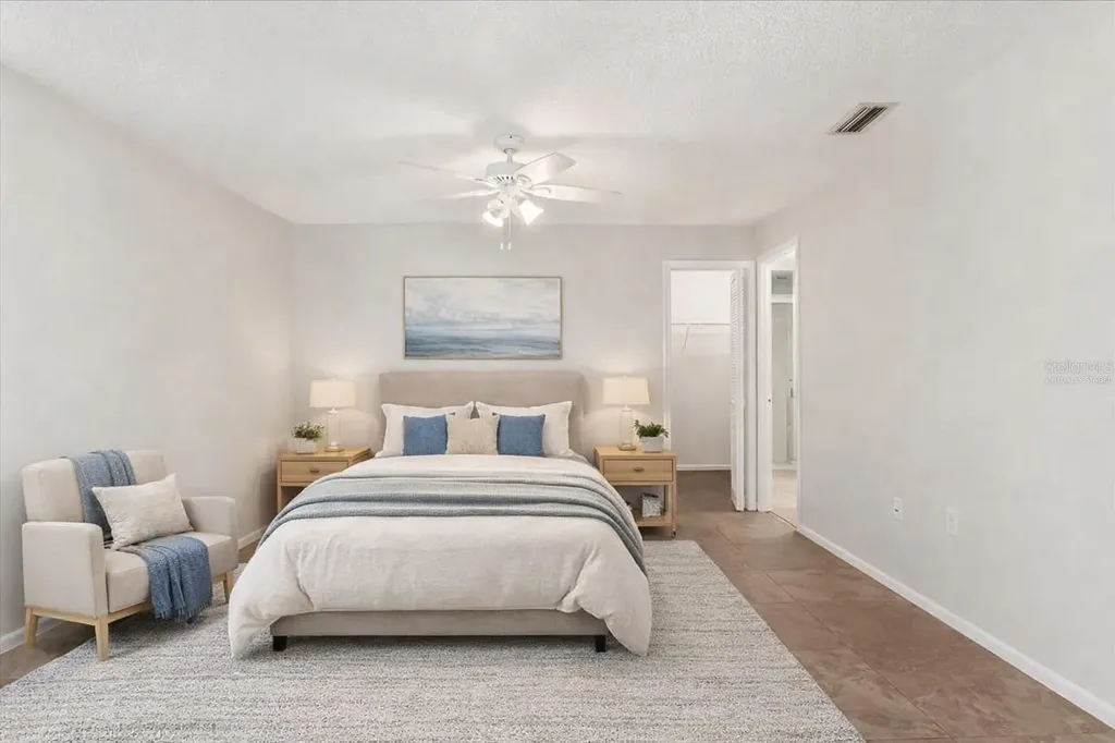 3820 Glen Oaks Manor Drive Sarasota FL 34232