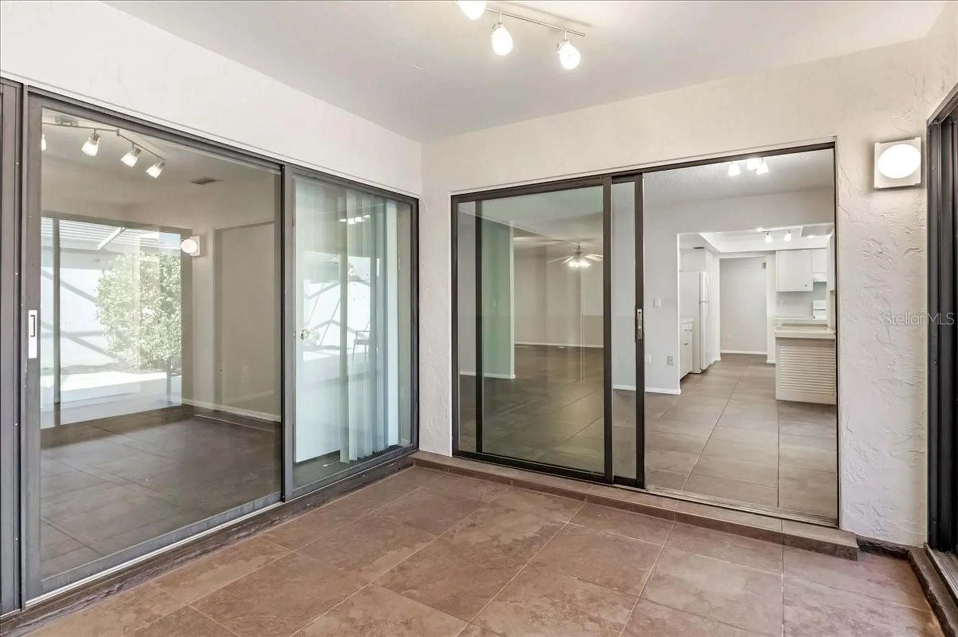 3820 Glen Oaks Manor Drive Sarasota FL 34232