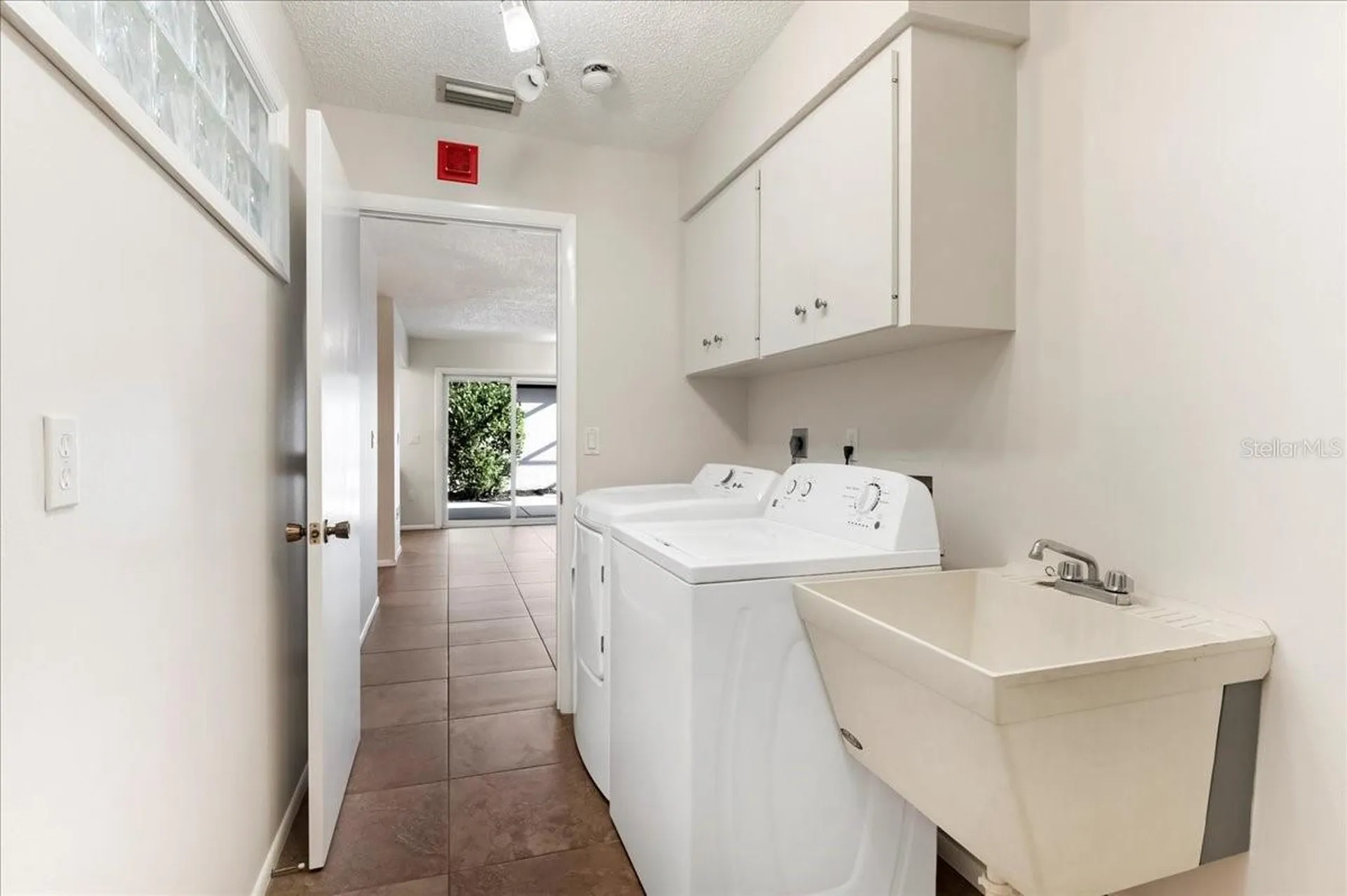 3820 Glen Oaks Manor Drive Sarasota FL 34232