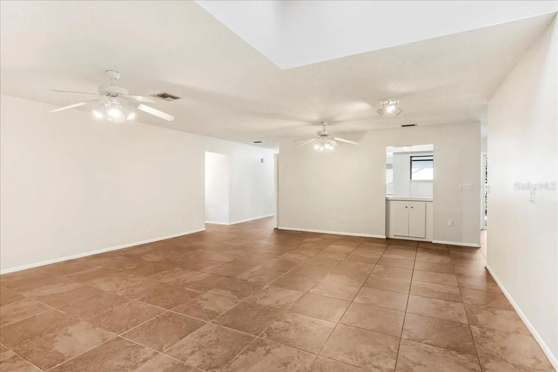 3820 Glen Oaks Manor Drive Sarasota FL 34232