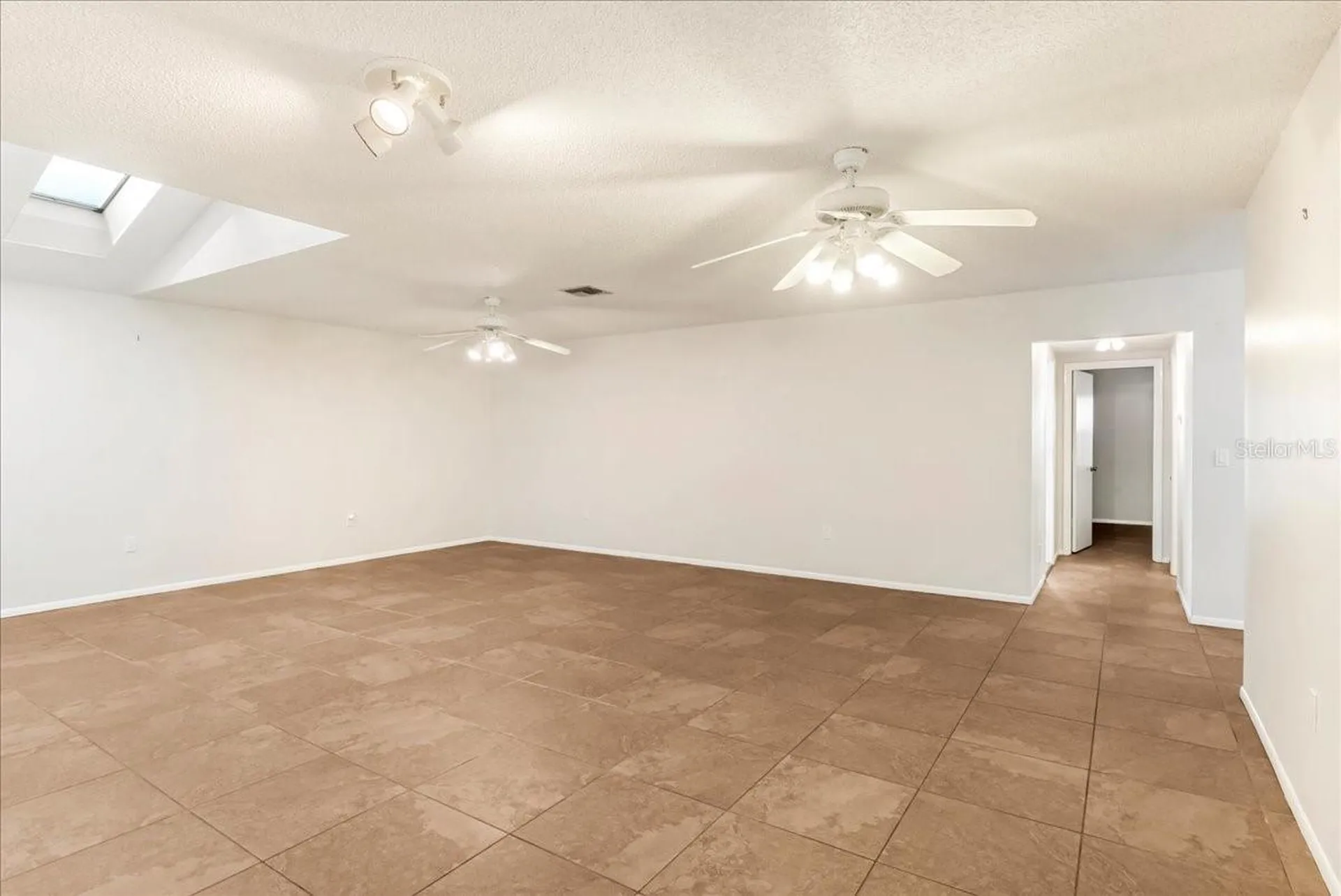 3820 Glen Oaks Manor Drive Sarasota FL 34232